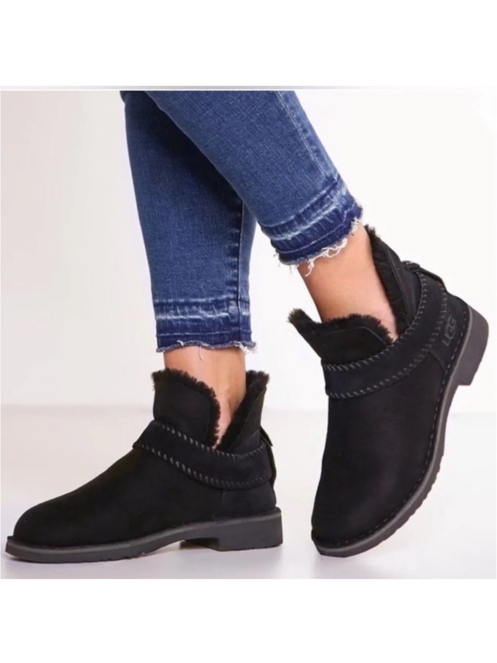 Ugg Black Suede Women’s McKay Booties Sheepskin Ankle Boots Size US 6